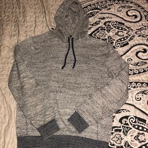 Gap-gray-Hoodie